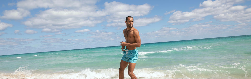 Elevating Comfort and Style: The Trend of Men's Bathing Suits with Pouch Lining